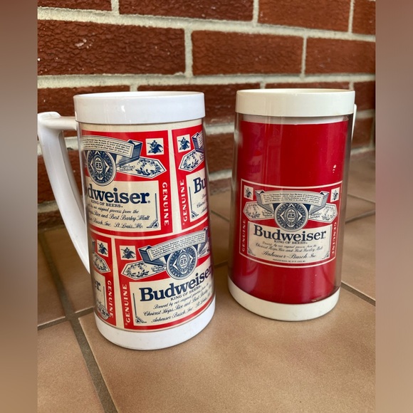 Vintage Set of 4 Budweiser Thermo-Serv Insulated Plastic Mugs - Picture 5 of 8